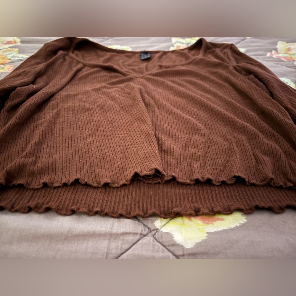 Long Sleeve Crop Top
